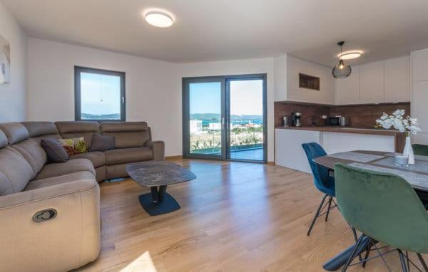 Dvj Apartments بيوغْغاد نا موغو المظهر الخارجي الصورة