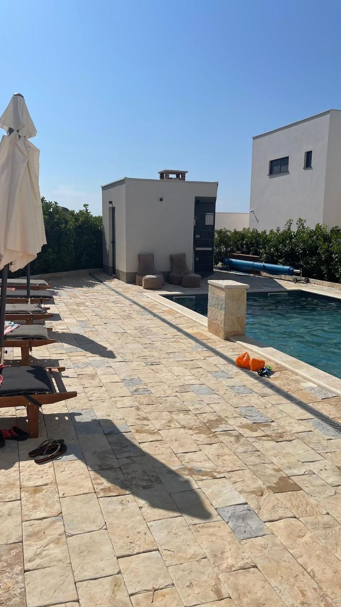 Dvj Apartments بيوغْغاد نا موغو المظهر الخارجي الصورة