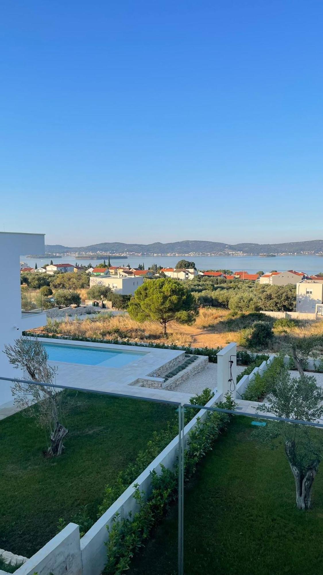 Dvj Apartments بيوغْغاد نا موغو المظهر الخارجي الصورة