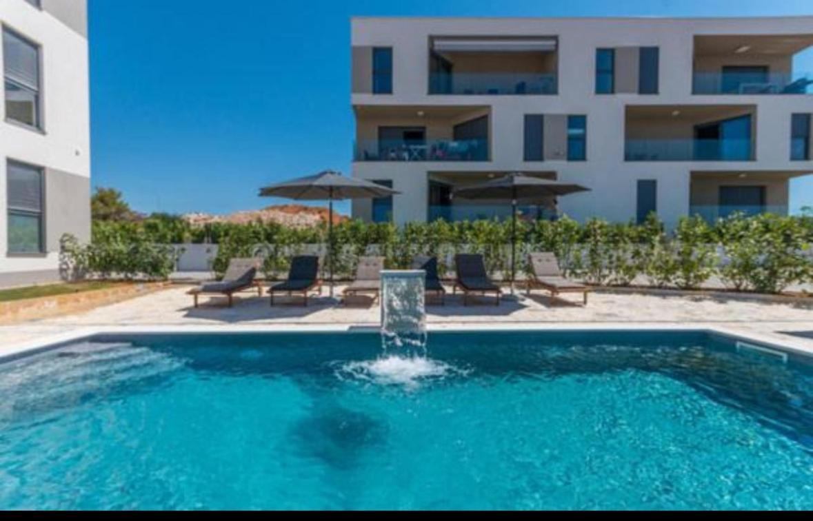 Dvj Apartments بيوغْغاد نا موغو المظهر الخارجي الصورة