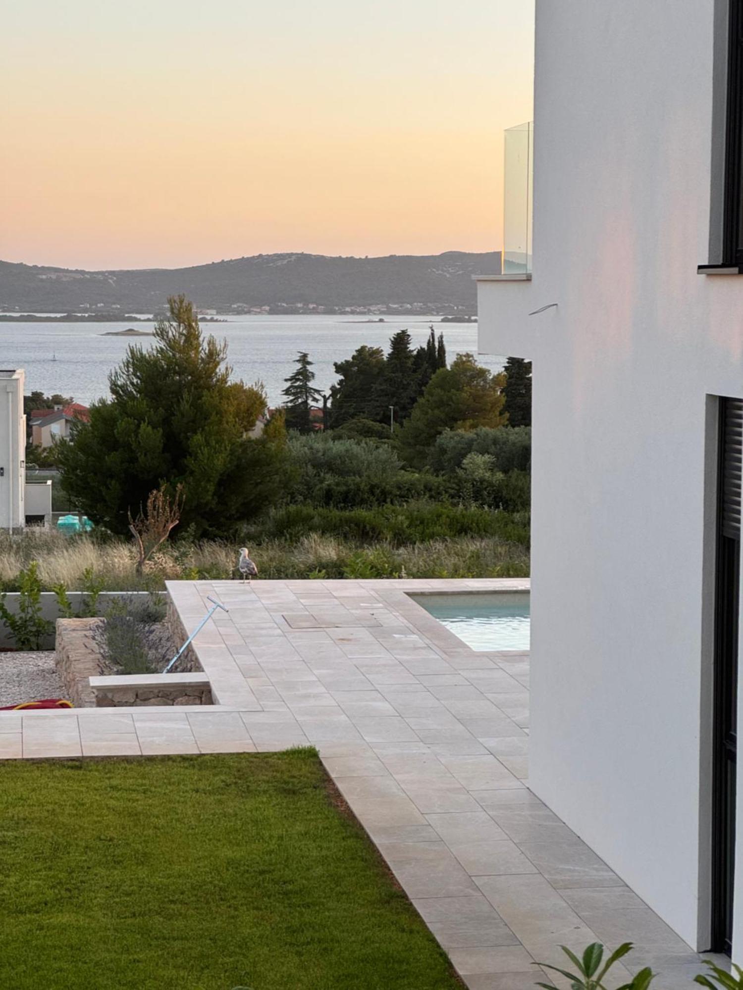Dvj Apartments بيوغْغاد نا موغو المظهر الخارجي الصورة